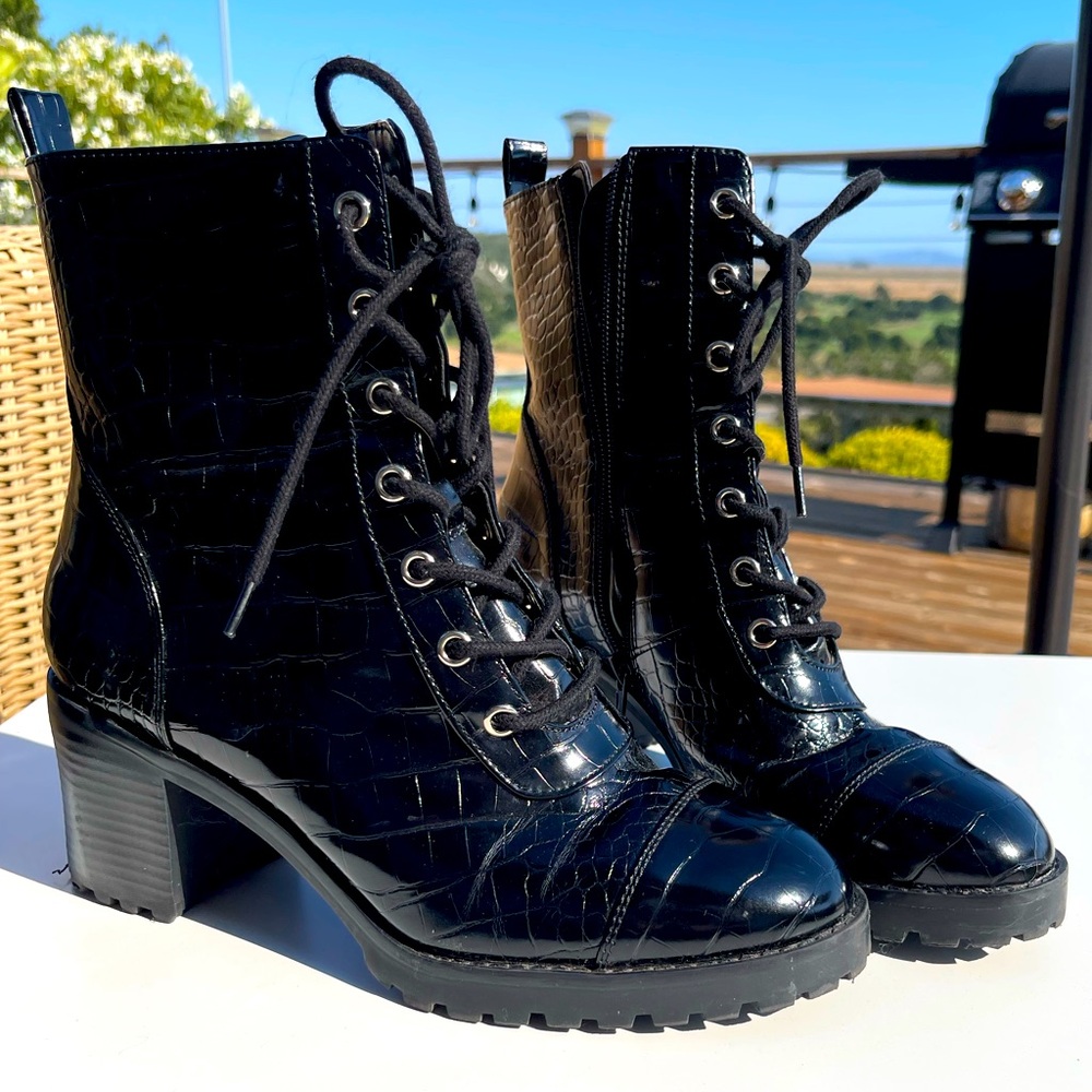 I.N.C. Samira boot - Size 9. Black faux croc, heeled lace up booties